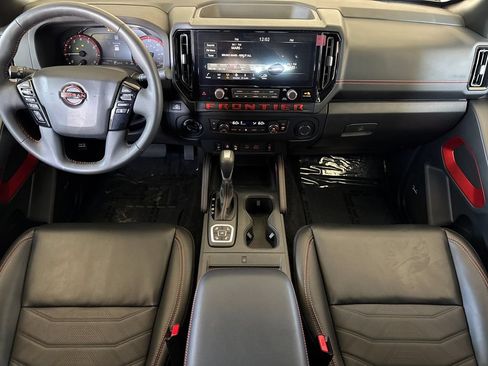 Used 2026 Nissan Frontier PRO-4X w/ Pro Premium Package AWD/4WD image 12
