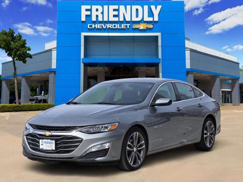Used 2024 Chevrolet Malibu LT image 3