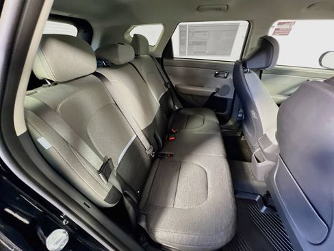 New 2027 Kia Seltos S FWD image 21