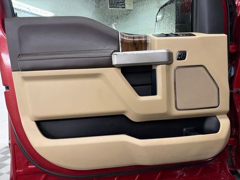 Certified 2019 Ford F150 Lariat image 16