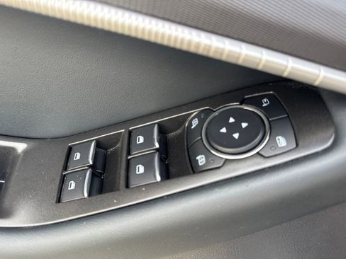 Used 2025 Ford Explorer ST-Line w/ Premium Package image 23