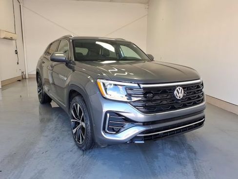 Used 2024 Volkswagen Atlas Cross Sport SEL Premium R-Line AWD/4WD image 1