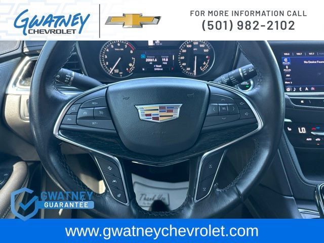 Used 2023 Cadillac XT5 Premium Luxury FWD image 16