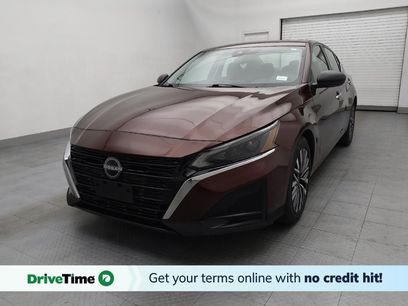 Used 2024 Nissan Altima 2.5 SV