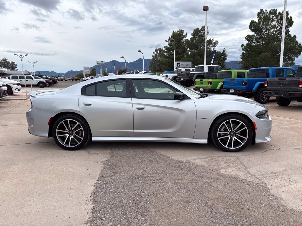 Used 2023 Dodge Charger R/T RWD image 4