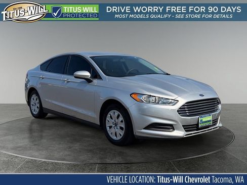 Used 2014 Ford Fusion S FWD image 1