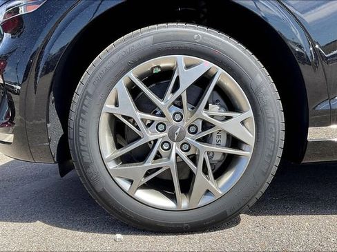 New 2025 Genesis GV70 2.5T Select w/ Select Package image 12