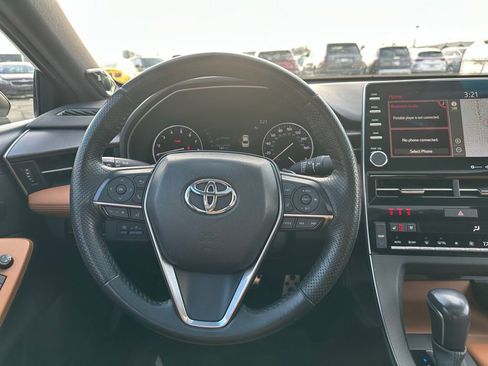 Used 2022 Toyota Avalon Touring image 17