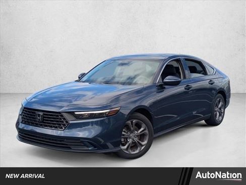 Used 2023 Honda Accord EX image 1