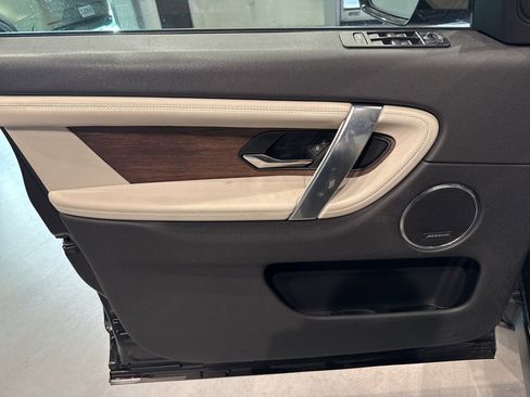 Used 2022 Land Rover Discovery Sport S R-Dynamic image 13