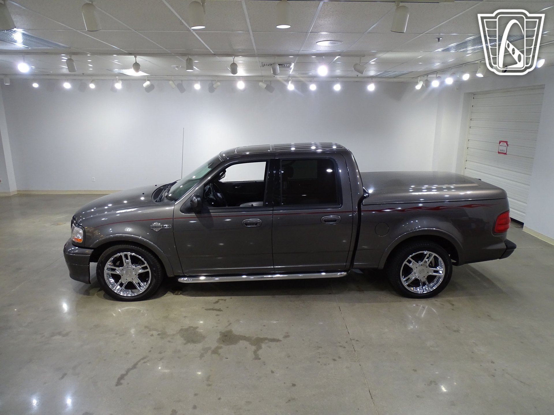Used 2002 Ford F150 Harley-Davidson RWD image 5