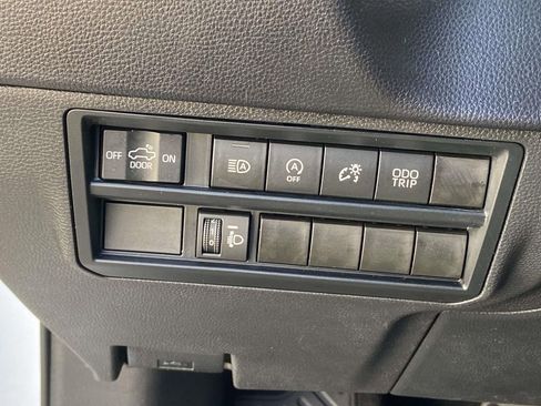 Used 2024 Toyota Tundra SR5 w/ TRD Sport Package AWD/4WD image 32