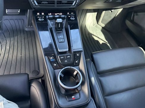 Certified 2022 Porsche 911 Carrera GTS image 19