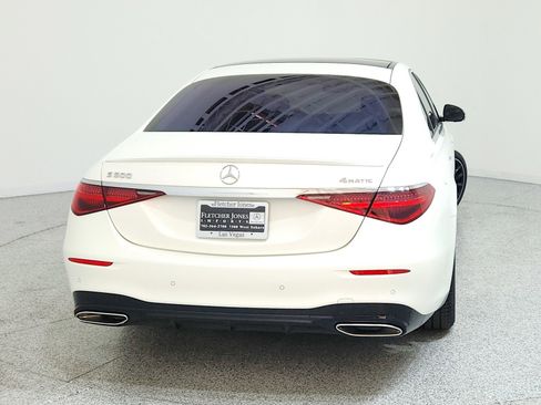 Certified 2022 Mercedes-Benz S 500 S 500 w/ AMG Line Package image 2