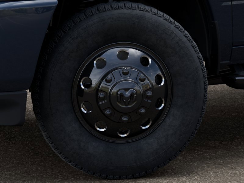 New 2027 RAM 3500 Big Horn AWD/4WD image 9
