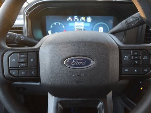 New 2026 Ford F250 XLT w/ XLT Premium Package image 7