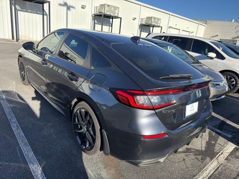 Certified 2025 Honda Civic Sport image 2