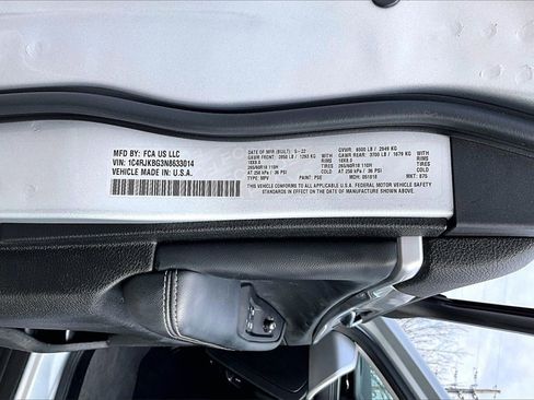 Used 2022 Jeep Grand Cherokee L Limited image 36