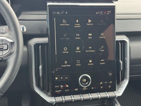 Used 2025 GMC Acadia Elevation image 9