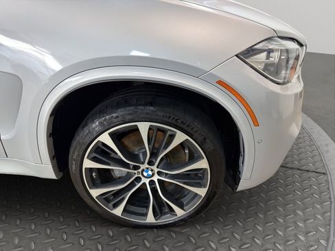 Used 2018 BMW X5 xDrive50i w/ M Sport Package AWD/4WD image 23