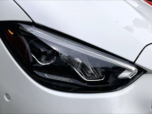 Used 2026 Mercedes-Benz C 300 4MATIC Sedan image 31