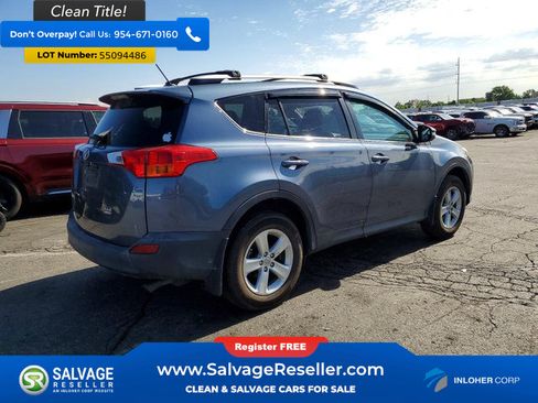 Used 2013 Toyota RAV4 XLE AWD/4WD image 4