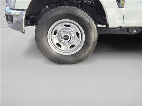 Used 2025 Ford F250 XL w/ XL Chrome Package AWD/4WD image 22