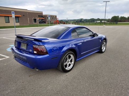 Used 2004 Ford Mustang GT RWD image 12