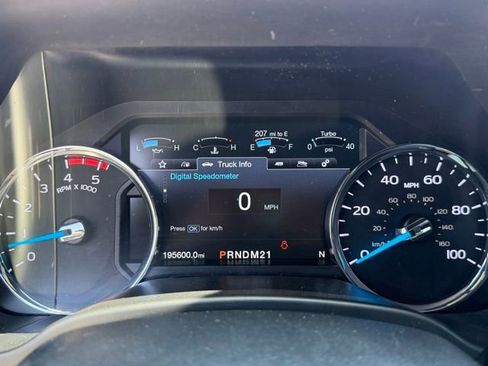 Used 2017 Ford F250 Platinum w/ Platinum Ultimate Package AWD/4WD image 14