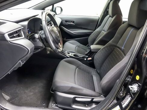 Certified 2021 Toyota Corolla SE w/ Carpet Mat Package (TMS) image 8