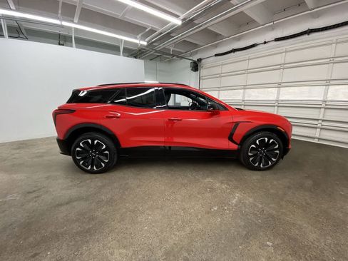Used 2024 Chevrolet Blazer EV RS AWD/4WD image 7