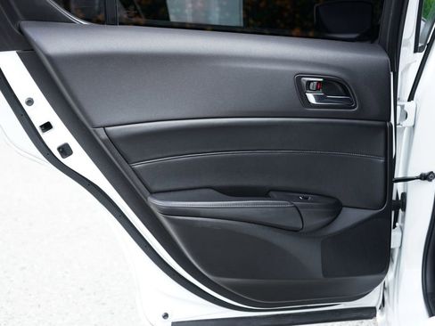 Used 2013 Acura ILX w/ Premium Package image 33