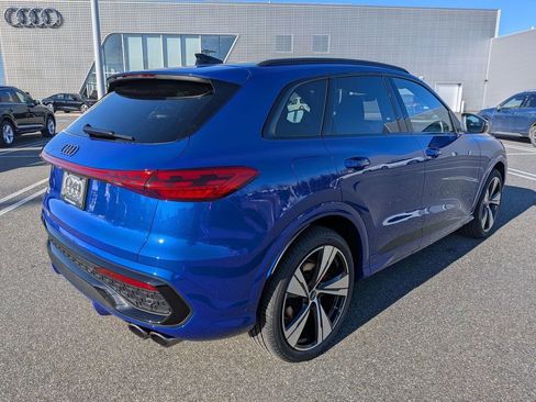 New 2025 Audi SQ5 Premium Plus image 6