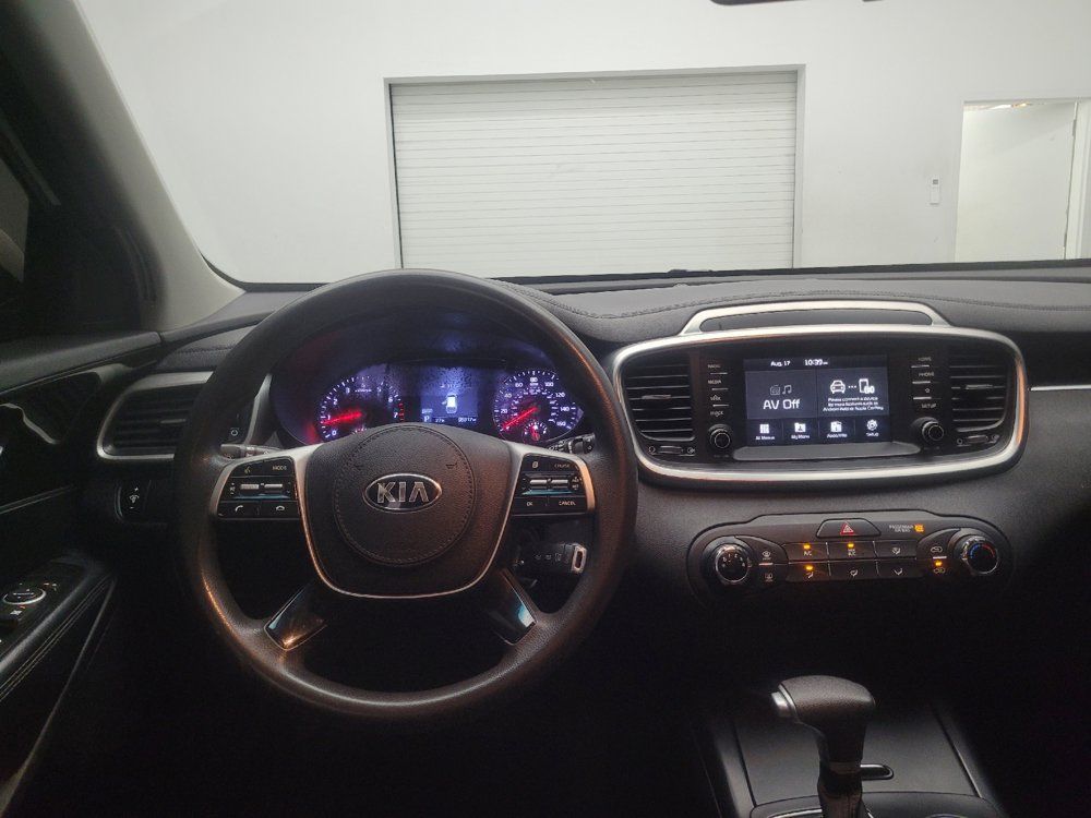 Used 2020 Kia Sorento FWD V6 image 22