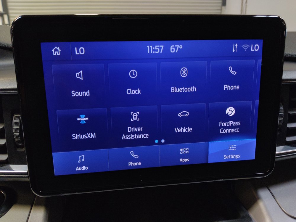 Used 2024 Ford Explorer XLT w/ Equipment Group 202A AWD/4WD image 25