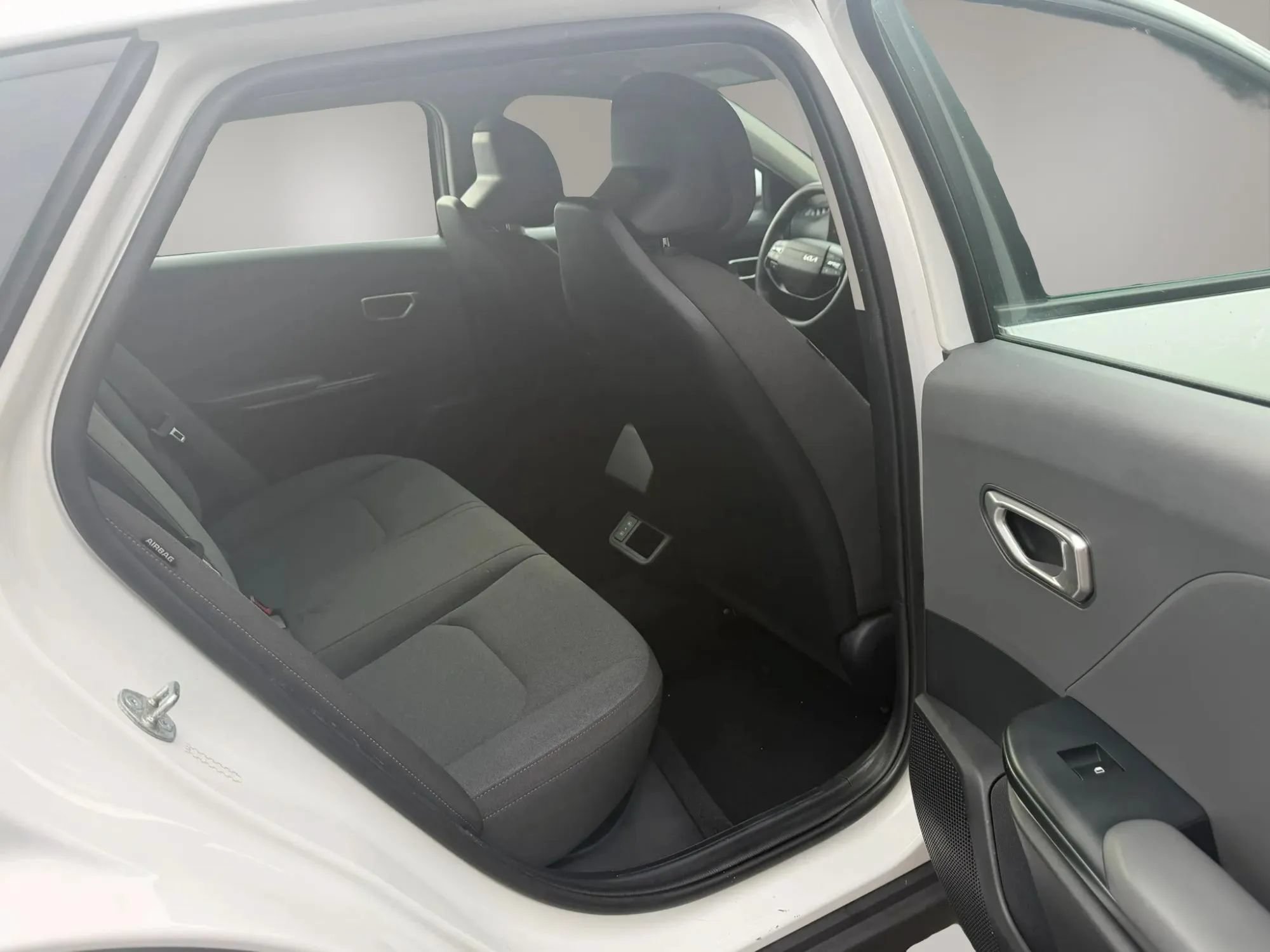 Used 2025 Kia K4 FWD image 30