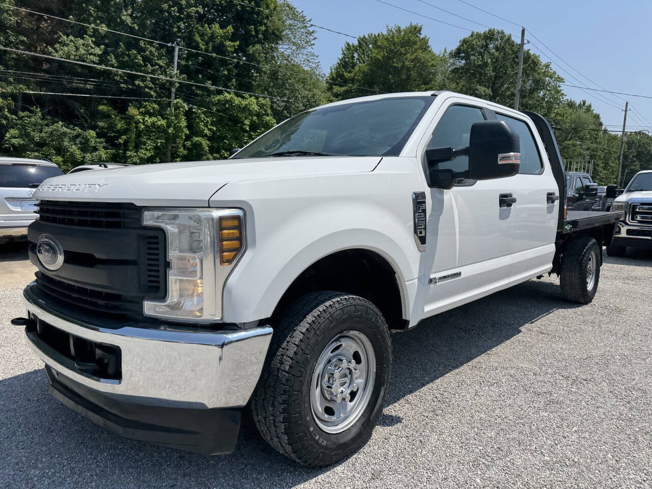 Used 2019 Ford F250 XL w/ Power Equipment Group AWD/4WD image 1