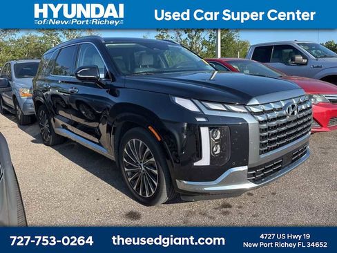Used 2023 Hyundai Palisade Calligraphy AWD/4WD image 4