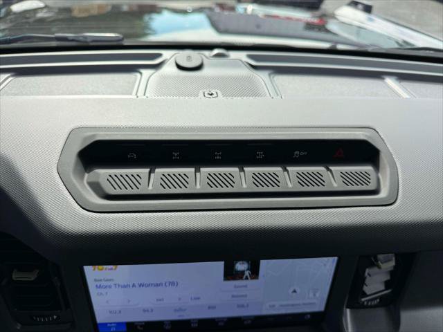 Used 2026 Ford Bronco Badlands AWD/4WD image 27