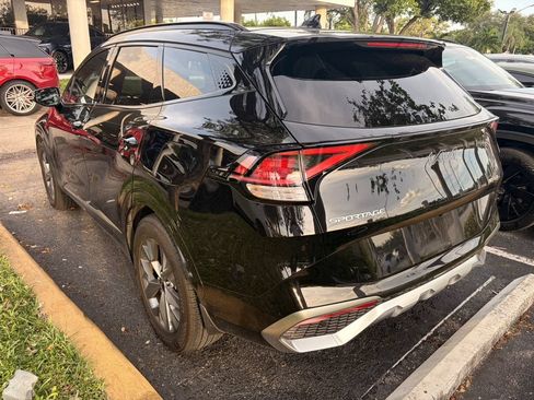 Used 2025 Kia Sportage SX FWD image 4