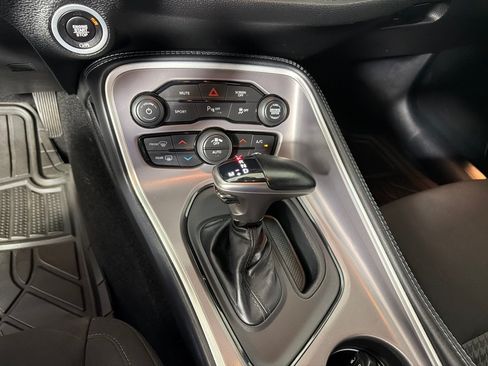 Used 2022 Dodge Challenger GT AWD/4WD image 16