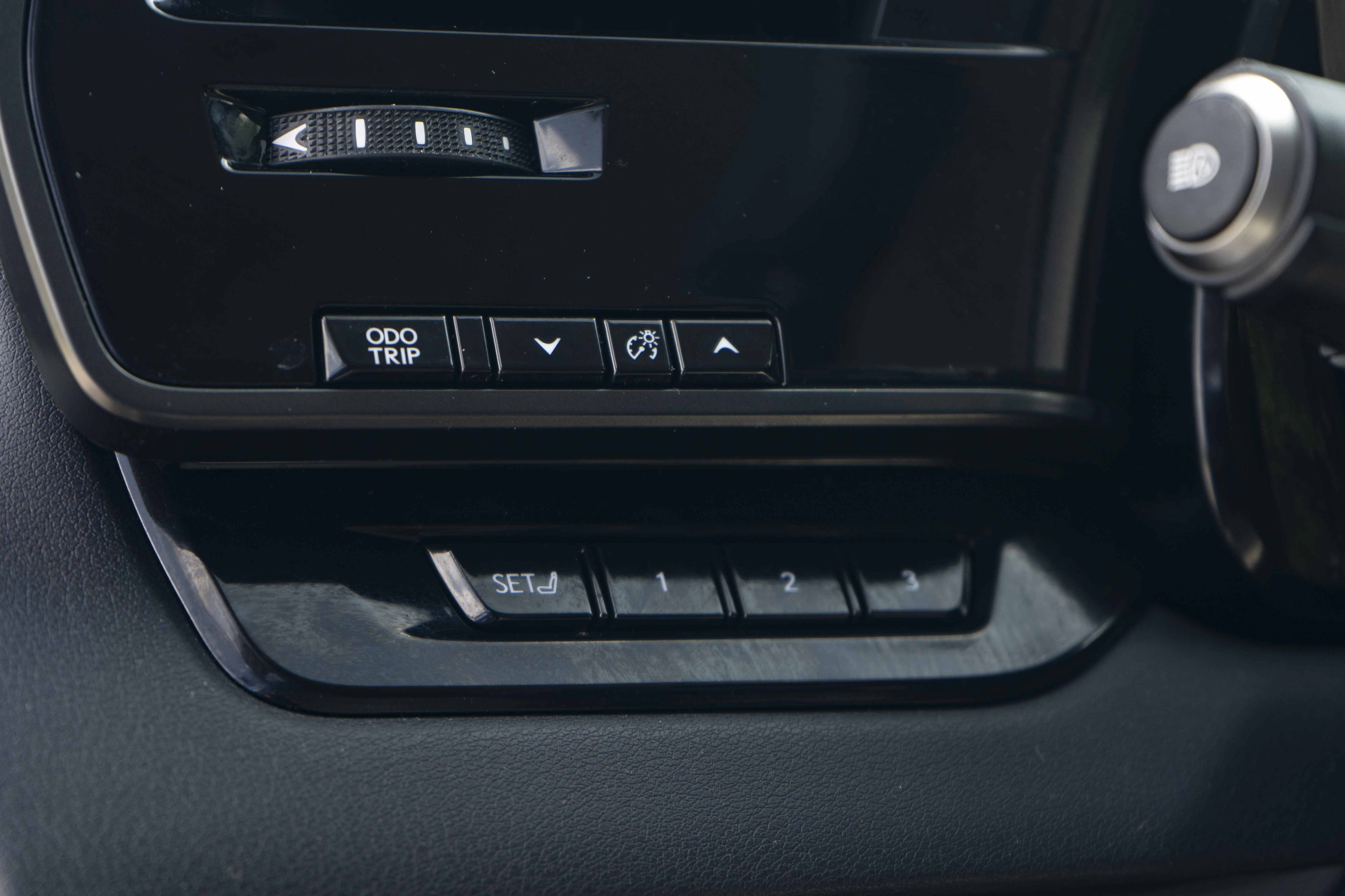 Used 2024 Lexus RX 350 FWD w/ Convenience Package image 37
