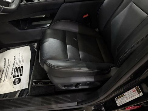 Certified 2023 Nissan Rogue SL w/ SL Premium Package image 12