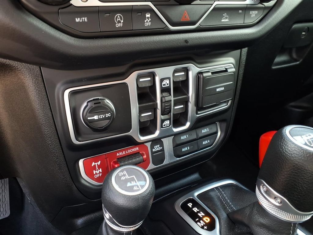 Used 2026 Jeep Gladiator Mojave AWD/4WD image 20