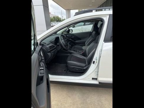 Certified 2025 Subaru Crosstrek 2.5i Limited image 2