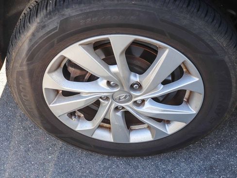 Used 2019 Hyundai Tucson SE image 11