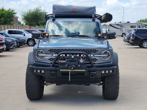 Used 2024 Ford Bronco Badlands image 9