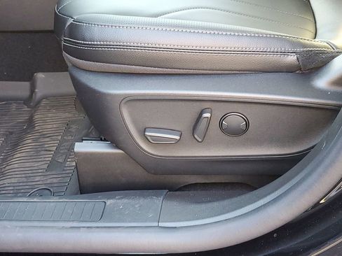 New 2026 Ford Escape Base w/ PHEV Premium Package image 22