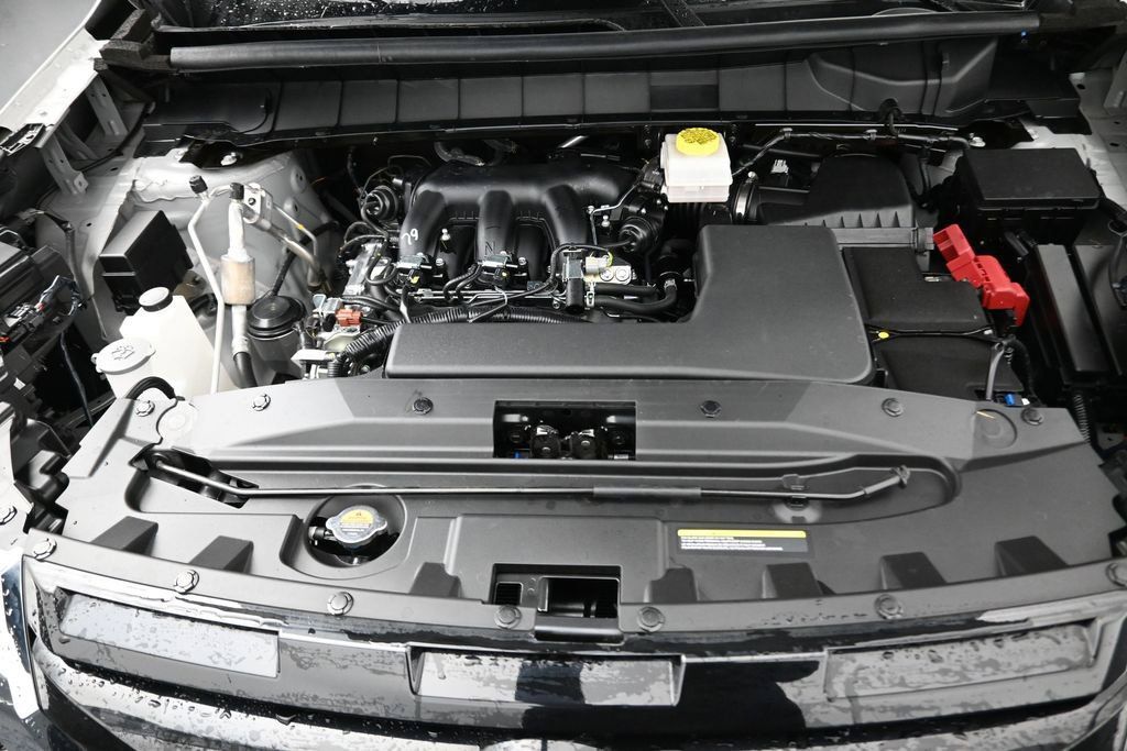 Certified 2025 Nissan Pathfinder SL FWD image 23