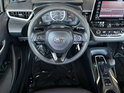Used 2021 Toyota Corolla LE w/ Carpet Mat Package (TMS) FWD image 15